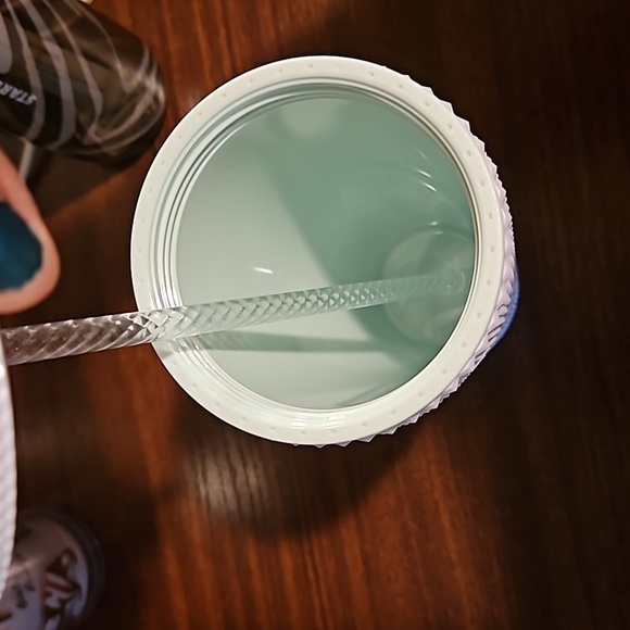 Starbucks Spring 2024 White Studded Bling Cold Cup. NWT. Unreleased! Mint inside - Picture 3 of 3